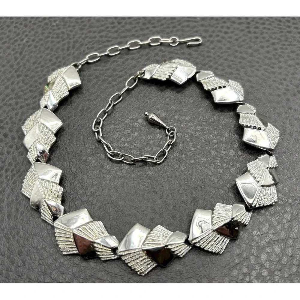 Vintage Geometric Design Silver Tone Mod Panel Necklace Choker 14-17